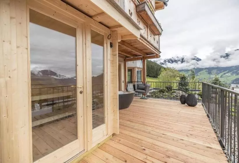 Sviitti, Ferienhotel Jörglerhof