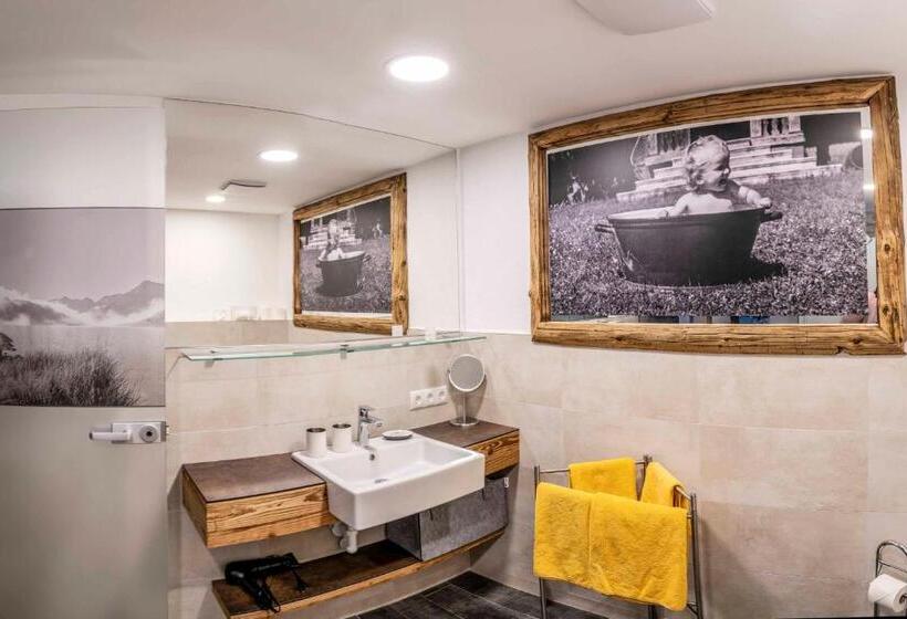 침실 2개 스위트, Almhof Reithof Pitztal