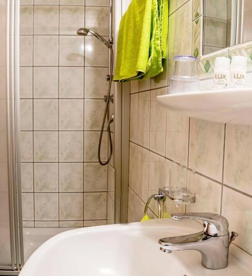 침실 3개 아파트, Almhof Reithof Pitztal