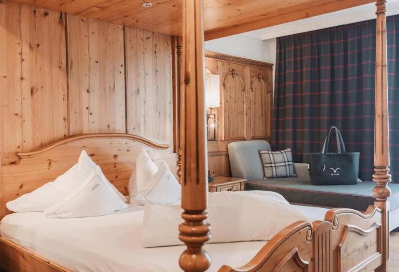 اتاق سوپریور, Alpine Resort Sportalm