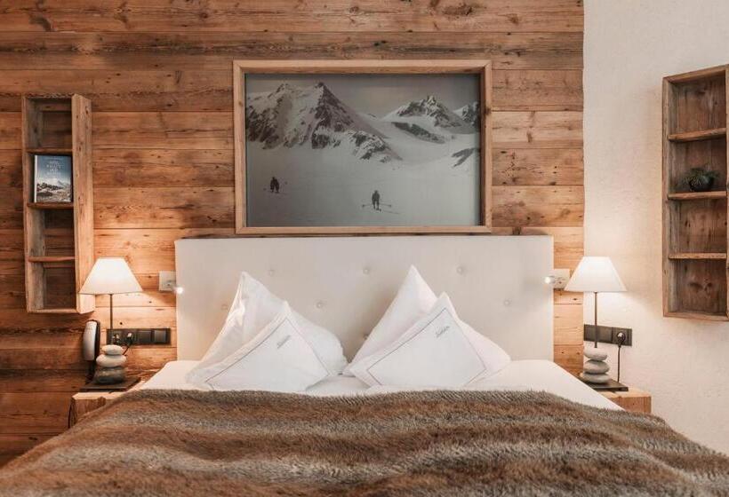 سوییت خانوادگی, Alpine Resort Sportalm