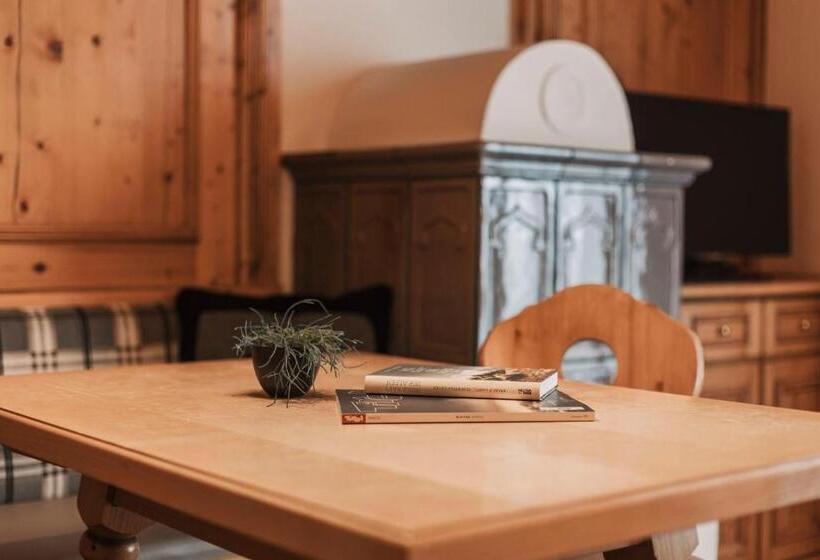 2 Bedroom Superior Room, Alpine Resort Sportalm