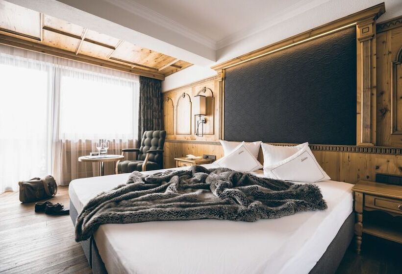 اتاق سوپریور, Alpine Resort Sportalm