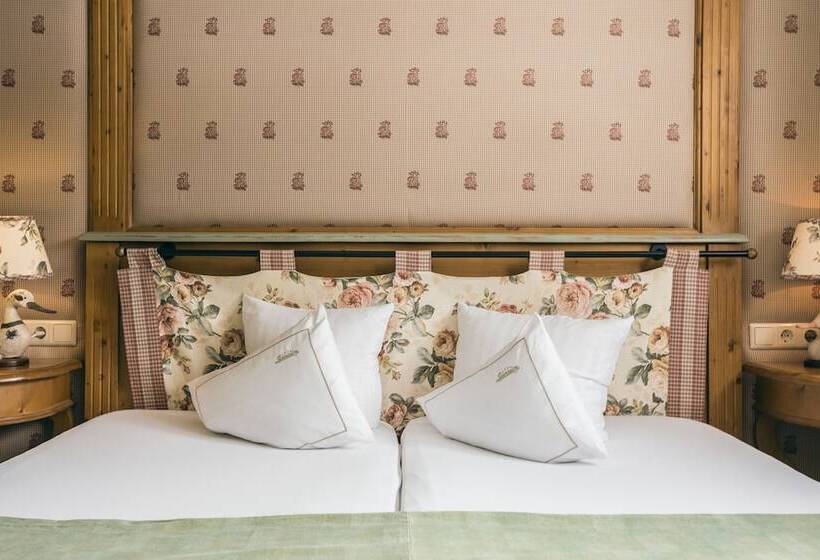 اتاق استاندارد, Alpine Resort Sportalm