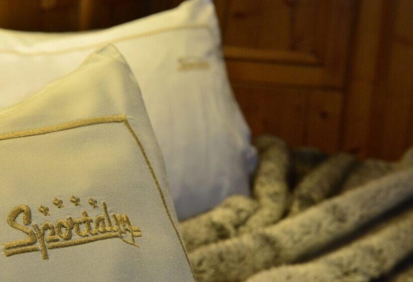 اتاق استاندارد, Alpine Resort Sportalm