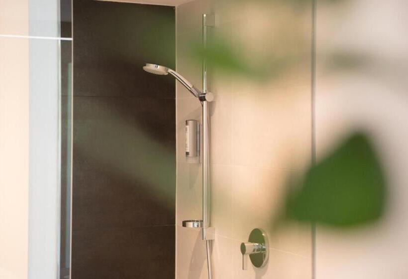 Студио Стандарт с Балконом, & Appartements Oberhofer