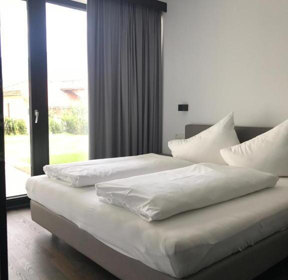 Апартаменты 1 Спальня с Балконом, & Appartements Oberhofer