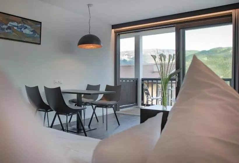 バルコニー付き１ベッドルームアパートメント, & Appartements Oberhofer