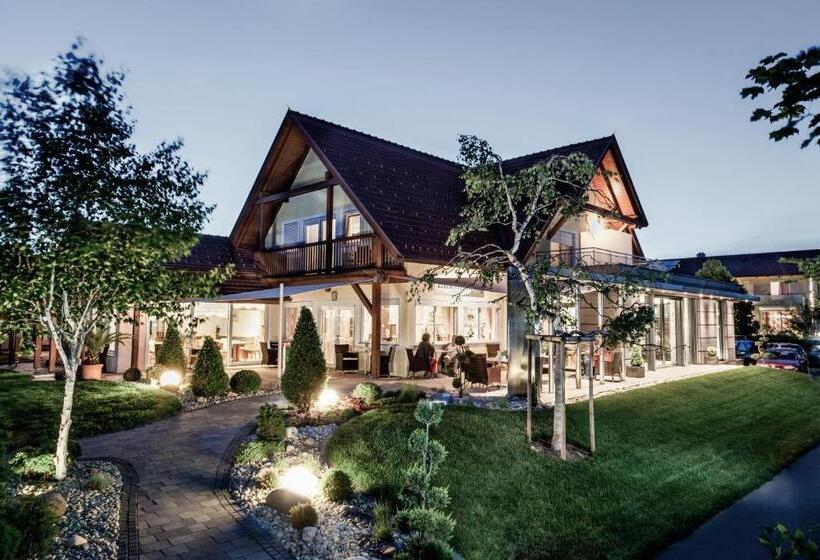 غرفة كومفورت, Birkenhof