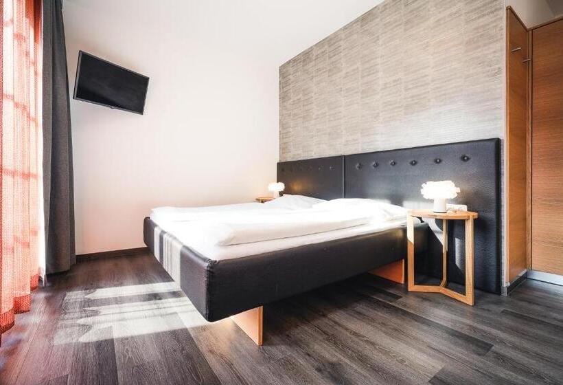 غرفة إقتصادية, Birkenhof