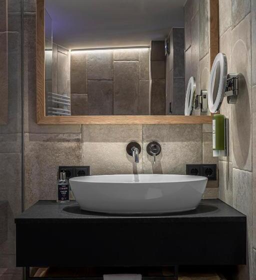 Номер Superior, Das Hintersee