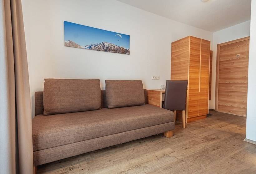 스탠다드 싱글 룸, Gesser