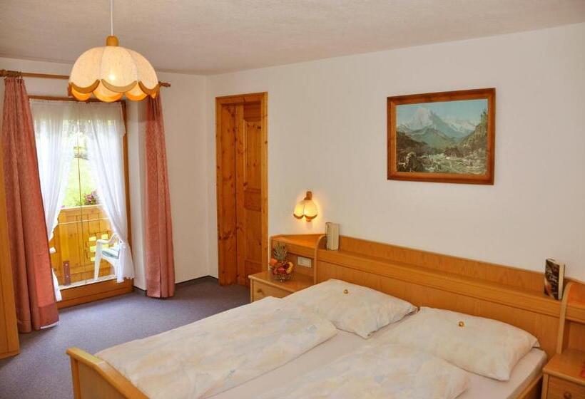 Номер Стандарт с Балконом, Haus Alpenruh
