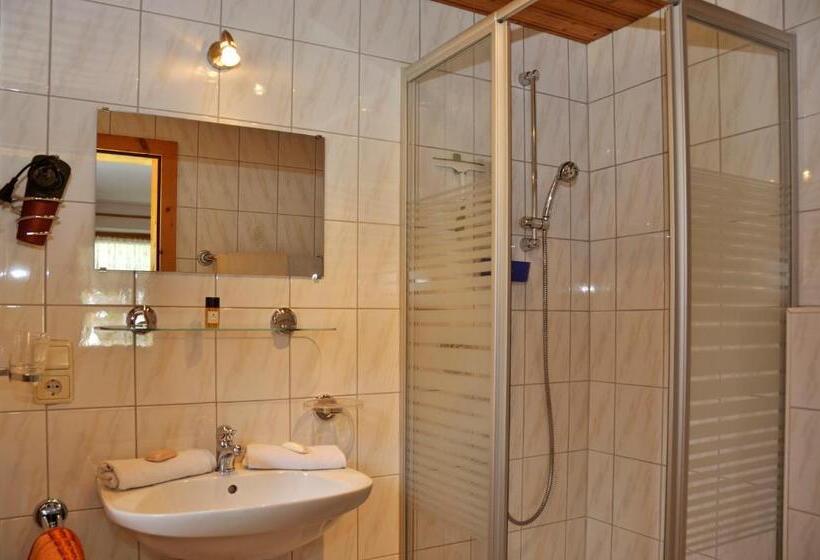 Апартаменты 2 Спальни с Балконом, Haus Alpenruh
