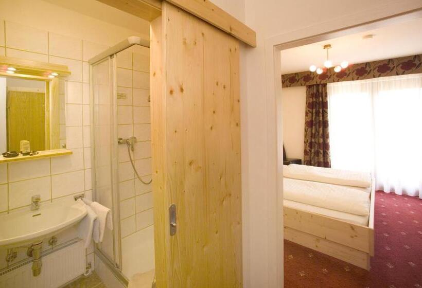 غرفة قياسية, Pension Fischinger