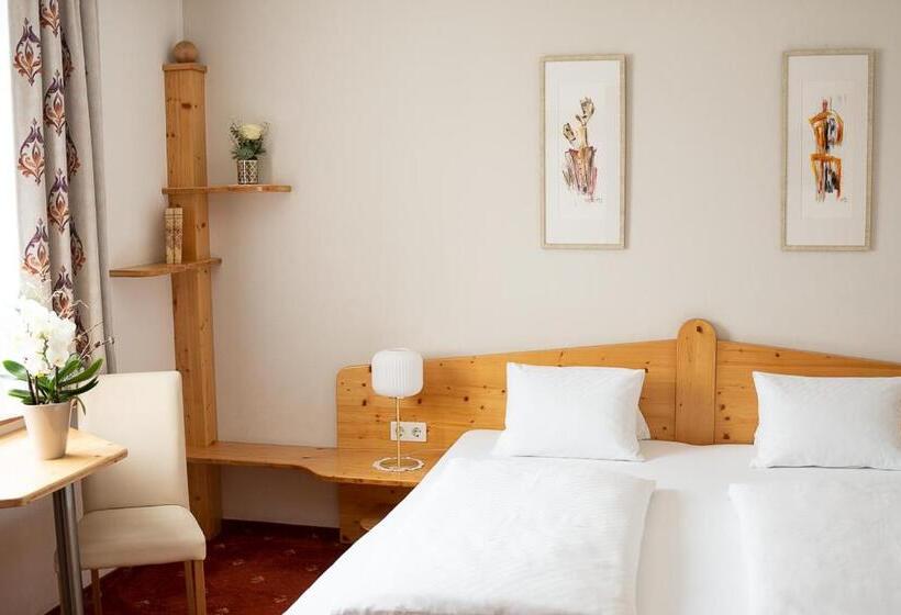 חדר סטנדרט, Pension Fischinger