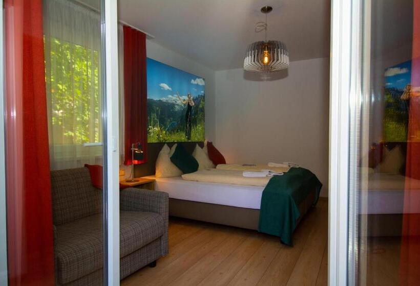 استوديو عائلي مع بلكونة, Schlafmeile Traunsee