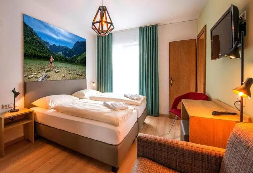 Standard Kolmen Hengen Huone Parveke, Schlafmeile Traunsee
