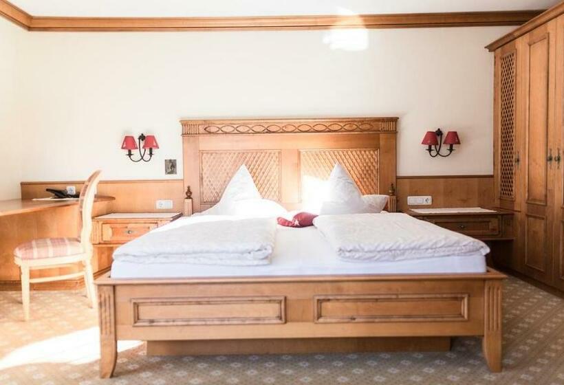 Номер Стандарт, Am Triendlhof