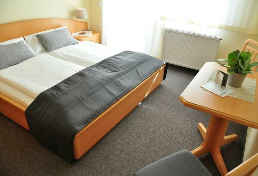 스탠다드 발코니 룸, Gästehaus Hofer