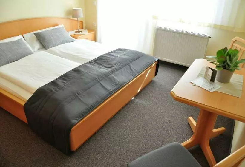 バルコニー付きスタンダードルーム, Gästehaus Hofer