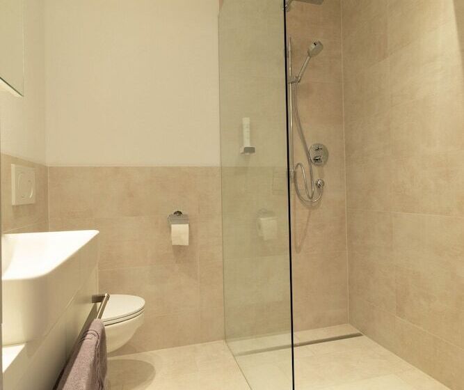 スタンダードルーム, Wally Berg Appartements