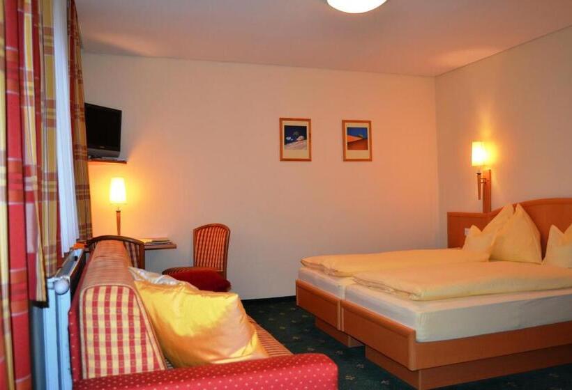 Номер Стандарт с Балконом, Pension Elisabeth