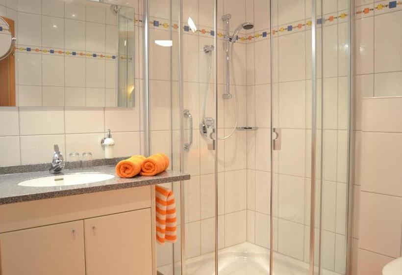 Семейный Номер, Pension Elisabeth