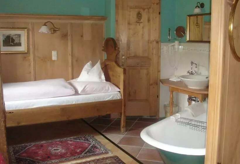 Standard Single Room, Romantikhotel Almtalhof
