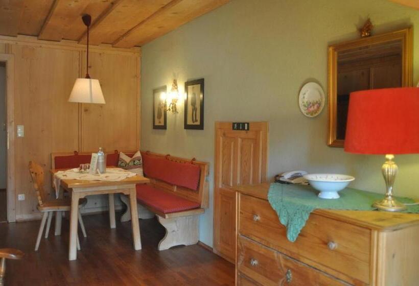 Люкс, Romantikhotel Almtalhof