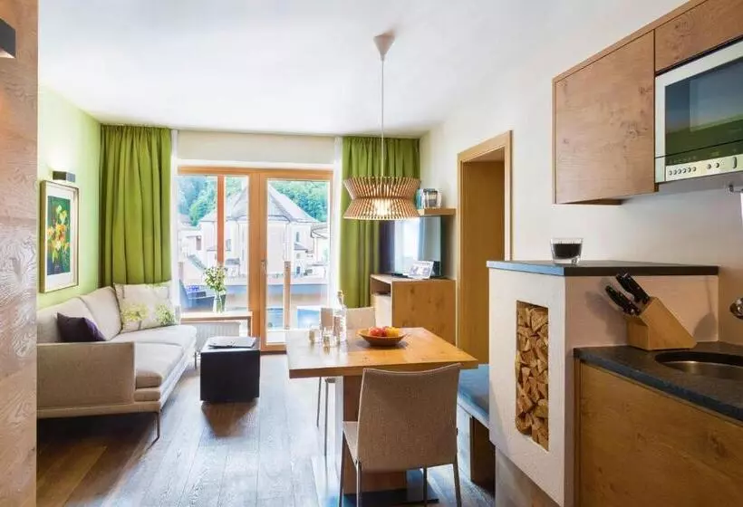 スイート, Small Luxury Hotel Of The World   Daspost