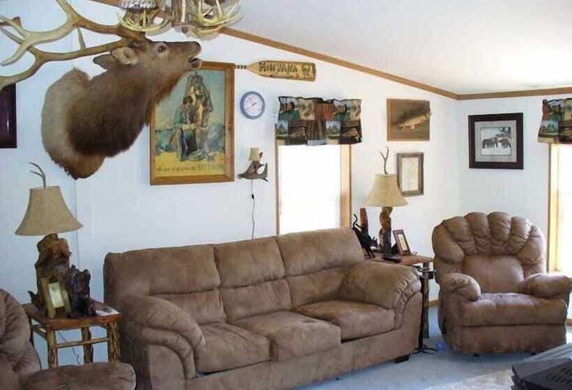 Хижина, Yellowstone Mountain Cabins