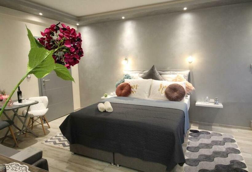 舒适三人间, Sette Stanze