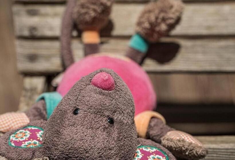 Chalet 1 Soveværelse, Apart Central – Premium Mountain&garden