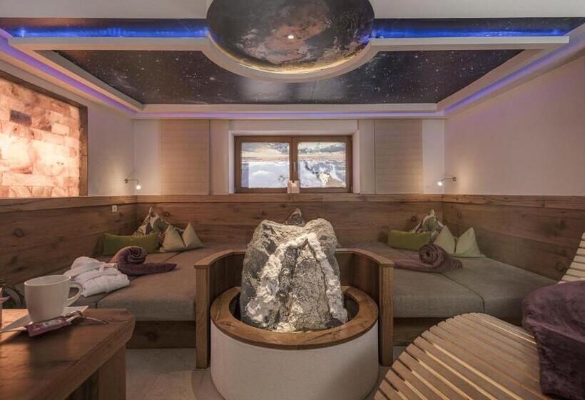 1 Sovrums Stuga, Apart Central – Premium Mountain&garden