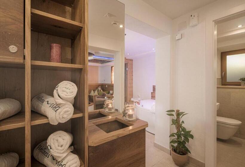 Chalet 1 Soveværelse, Apart Central – Premium Mountain&garden