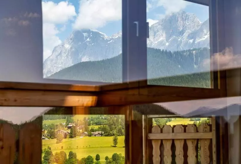 １ベッドルームのデラックスアパートメント, Alpin Residenz Dachsteinperle