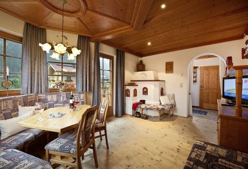 침실 1개 컴포트 아파트, Brugger Apart