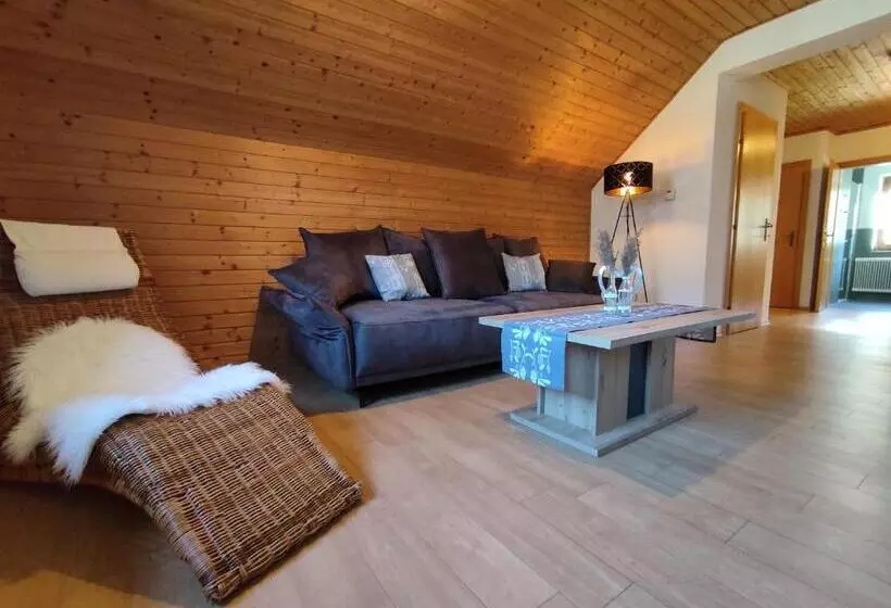 Huoneisto 2 Makuuhuonetta, Landhaus Seebacher