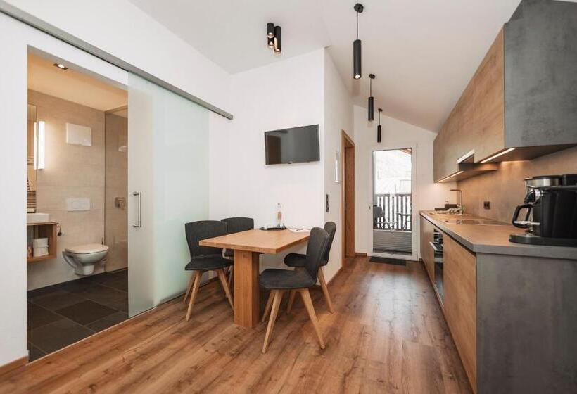 Апартаменты 1 Спальня с Видом, Apart Garni St Martin