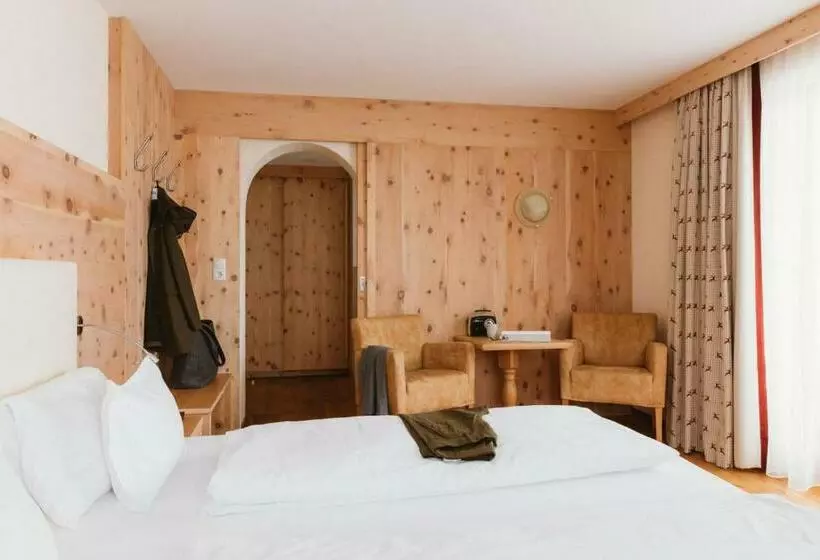 Standard-huone, Gartenhotel Linde 4 Sterne Superior