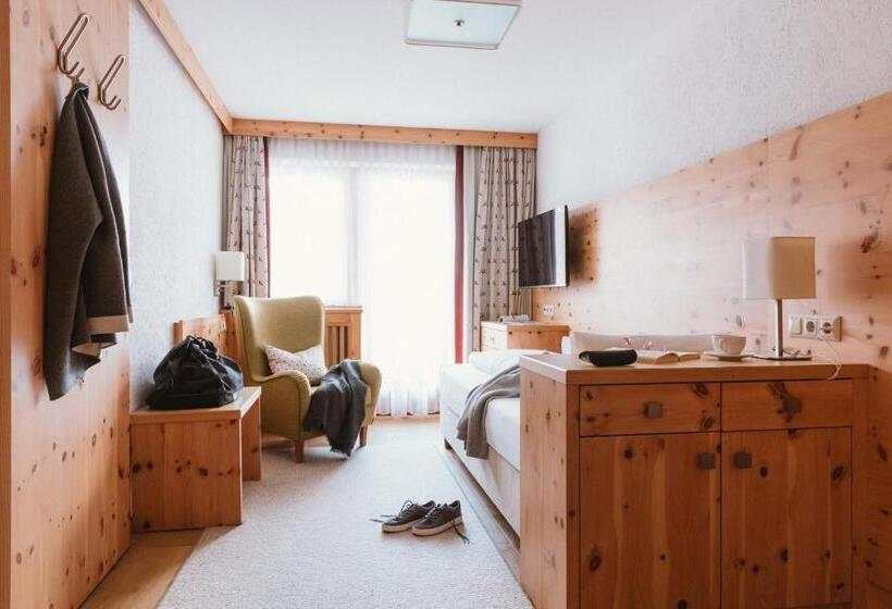 חדר סטנדרט יחיד, Gartenhotel Linde 4 Sterne Superior