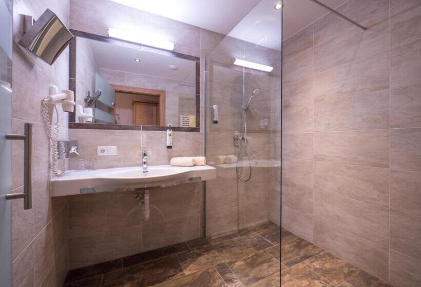 Семейный Номер Deluxe, Alphof Alpbach