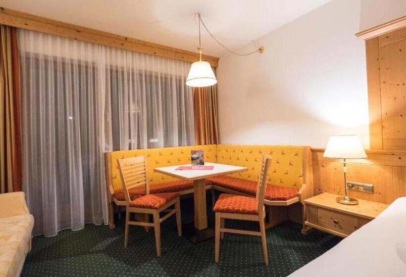 Classic room with balcony, Alphof Alpbach