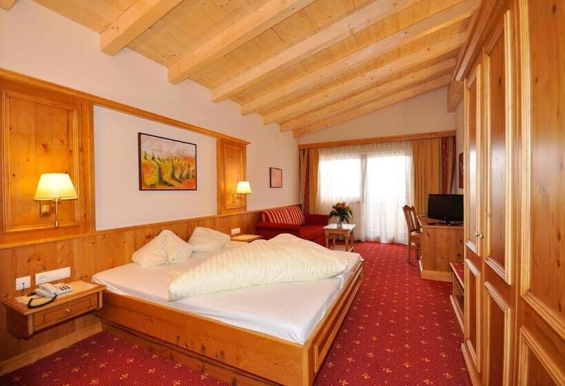 Classic room with balcony, Alphof Alpbach