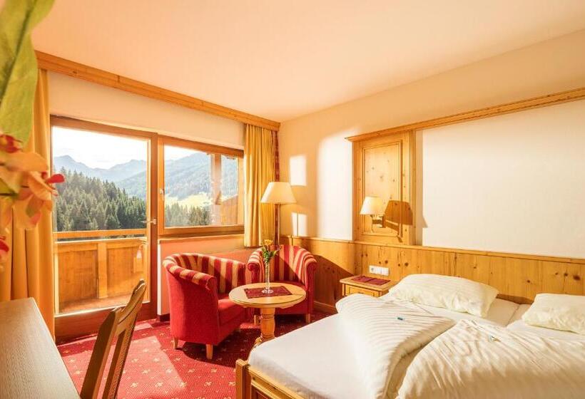 Classic room with balcony, Alphof Alpbach