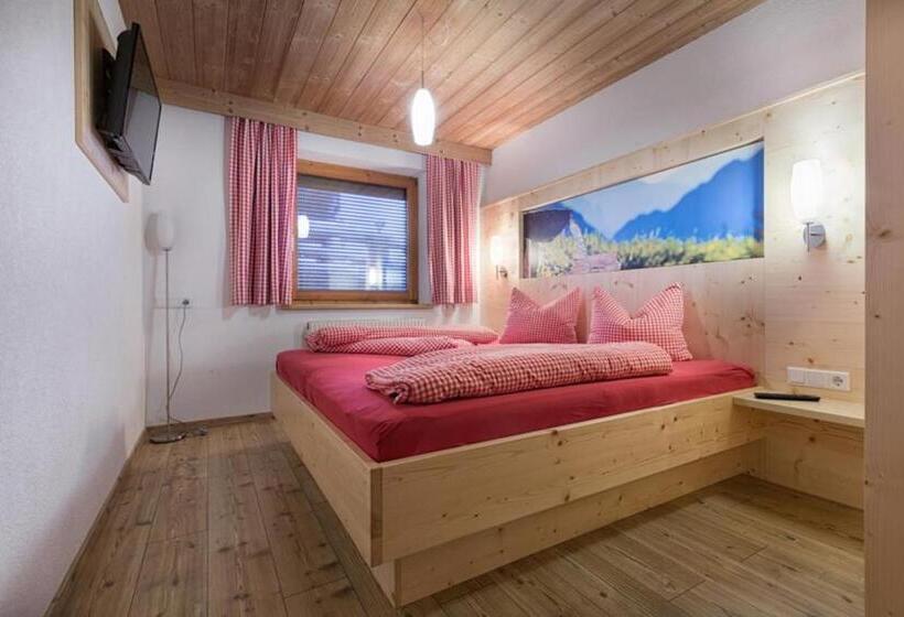 Apartament 3 Dormitoare, Bergsonnhof