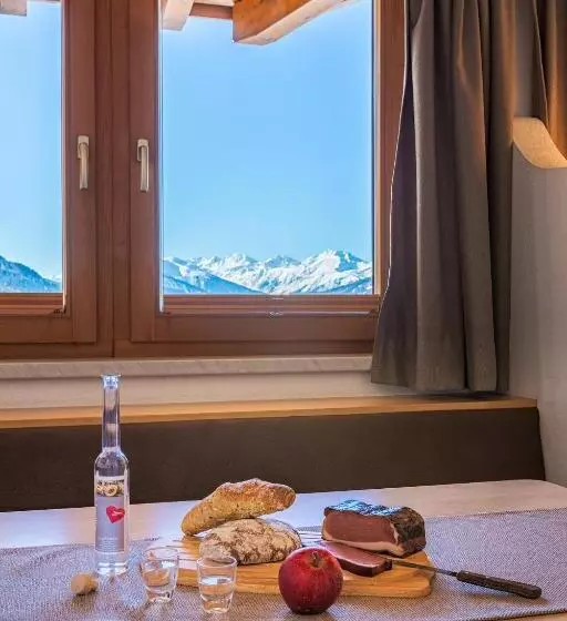 ２ベッドルームアパートメント, Bergsonnhof