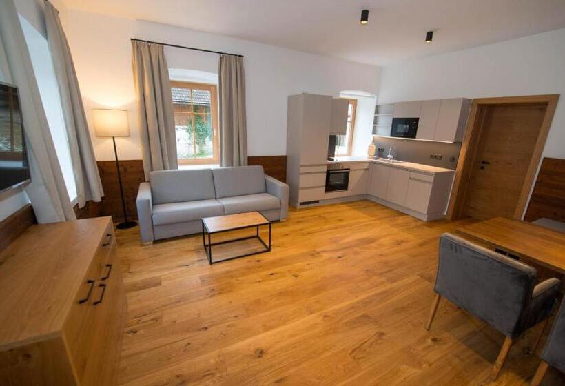 침실 1개 테라스 아파트, Brunnwirt