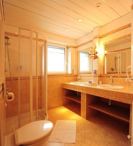 חדר סטנדרט לשלושה, Gasthof Zum Schwanen